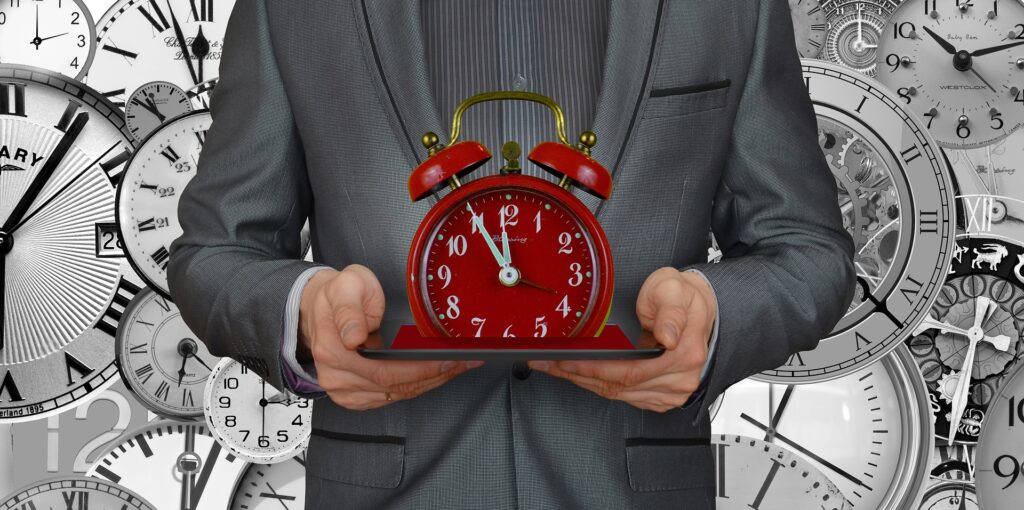 「心に響く英語ことわざ（174）Time is the great healer. 時間は偉大な治療師である」を英音研公式ブログに投稿