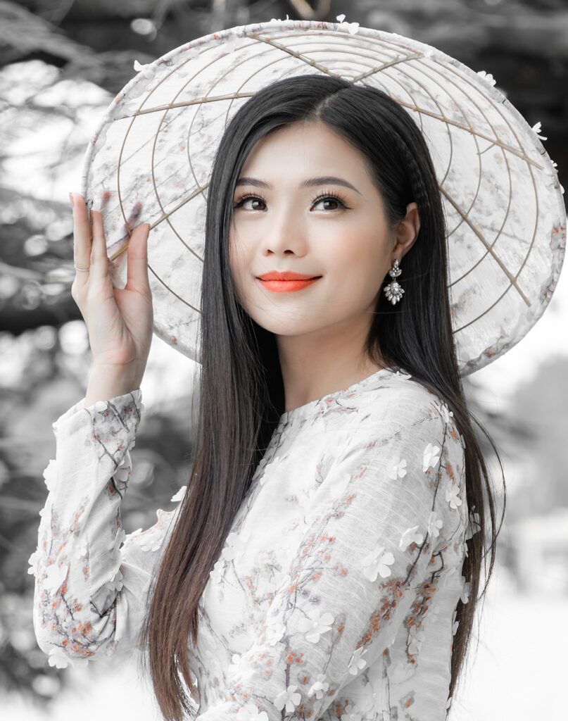 「心に響く英語ことわざ（25）Beauty is in the eye of the beholder.　美は見る人の目の中にある」を英音研公式ブログに投稿