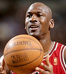 「心に響く英語ことわざ（529）米国プロバスケットボールのスーパースターのマイケル・ジョーダンの名言　Success isn’t something you chase. It’s something you have to put forth the effort for constantly. Then maybe it’ll come when you least expect it. Most people don’t understand that.（精進は天に通ず）　」を英音研公式ブログに投稿