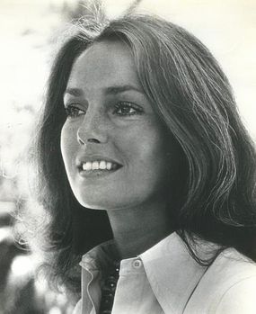 「欧米偉人の氏名の由来を調べてみた（104）ジェニファー・オニール」を英音研公式ブログに投稿