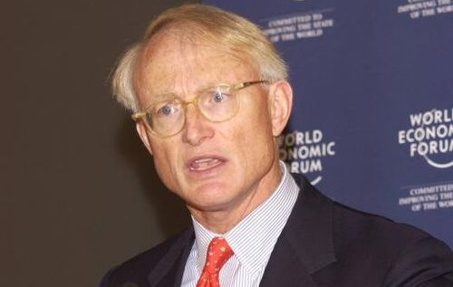 「心に響く英語ことわざ（912）アメリカの経営学者マイケル・ポーターの名言　The essence of strategy is choosing what not to do.（戦略は選択と集中）」を英音研公式ブログに投稿