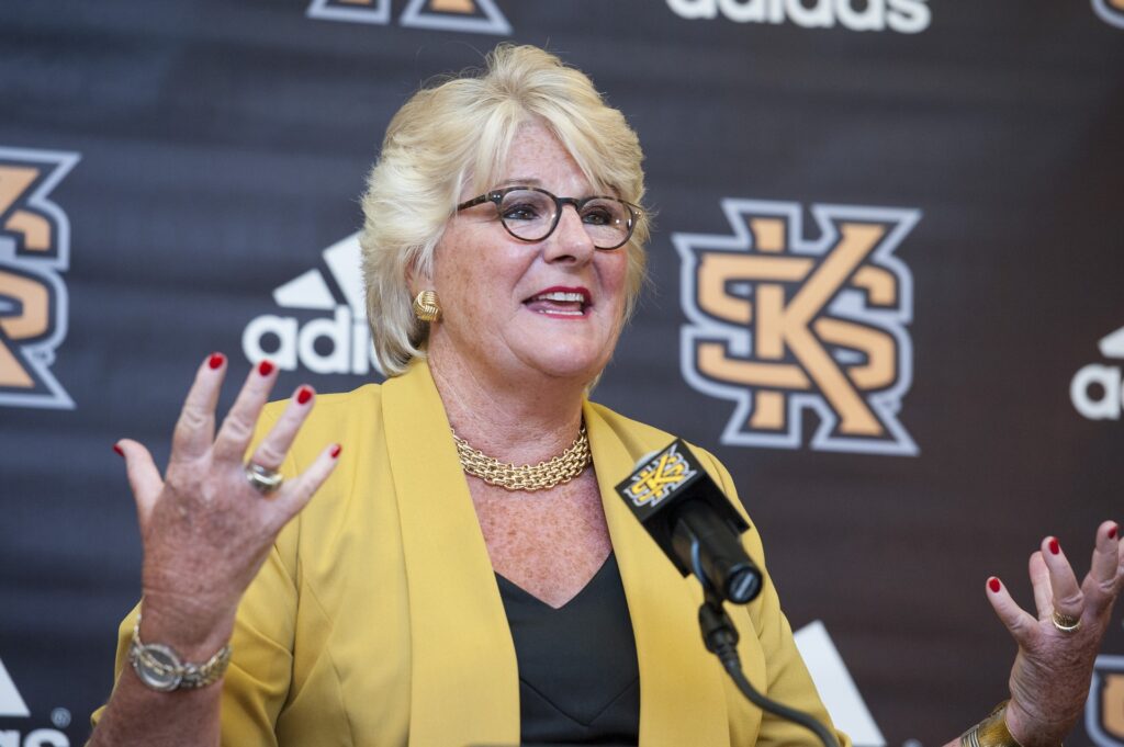 海外映画・ドラマで学ぶ英単語・英熟語 (243) 映画スティーブ・ジョブズ:quick-witted response 機知に富んだ返答