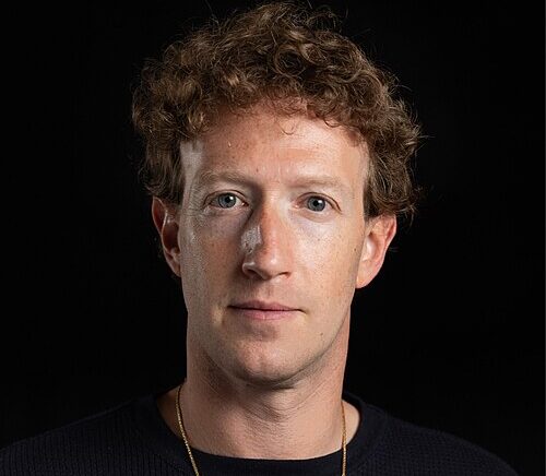 心に響く英語ことわざ（910）Facebookの創業者マーク・ザッカーバーグの名言　The biggest risk is not taking any risk.（虎穴に入らずんば虎子を得ず）